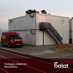 Colegio prefabricado en Marbella : Balat